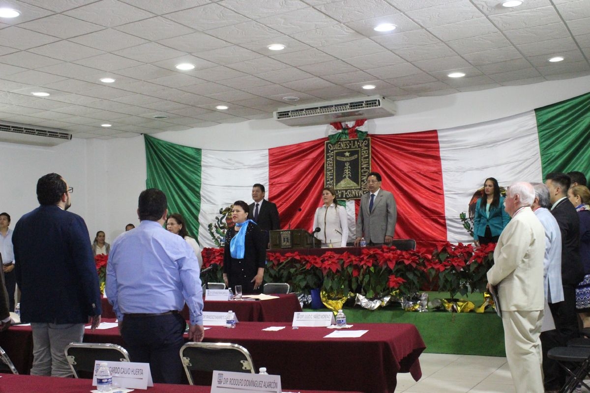 El Congreso aprobó 13 leyes de ingresos municipales