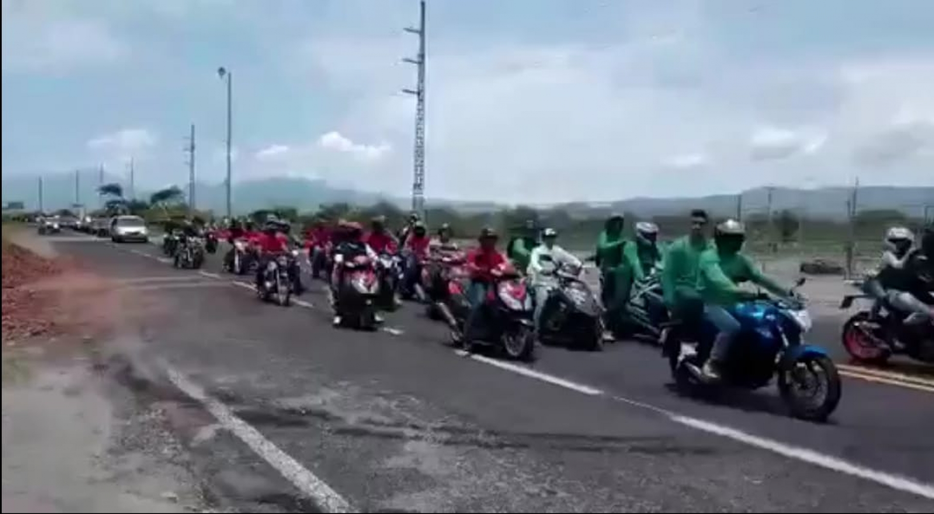 Marchan exempleados del Cefereso de Michapa a lo largo y ancho del sur poniente
