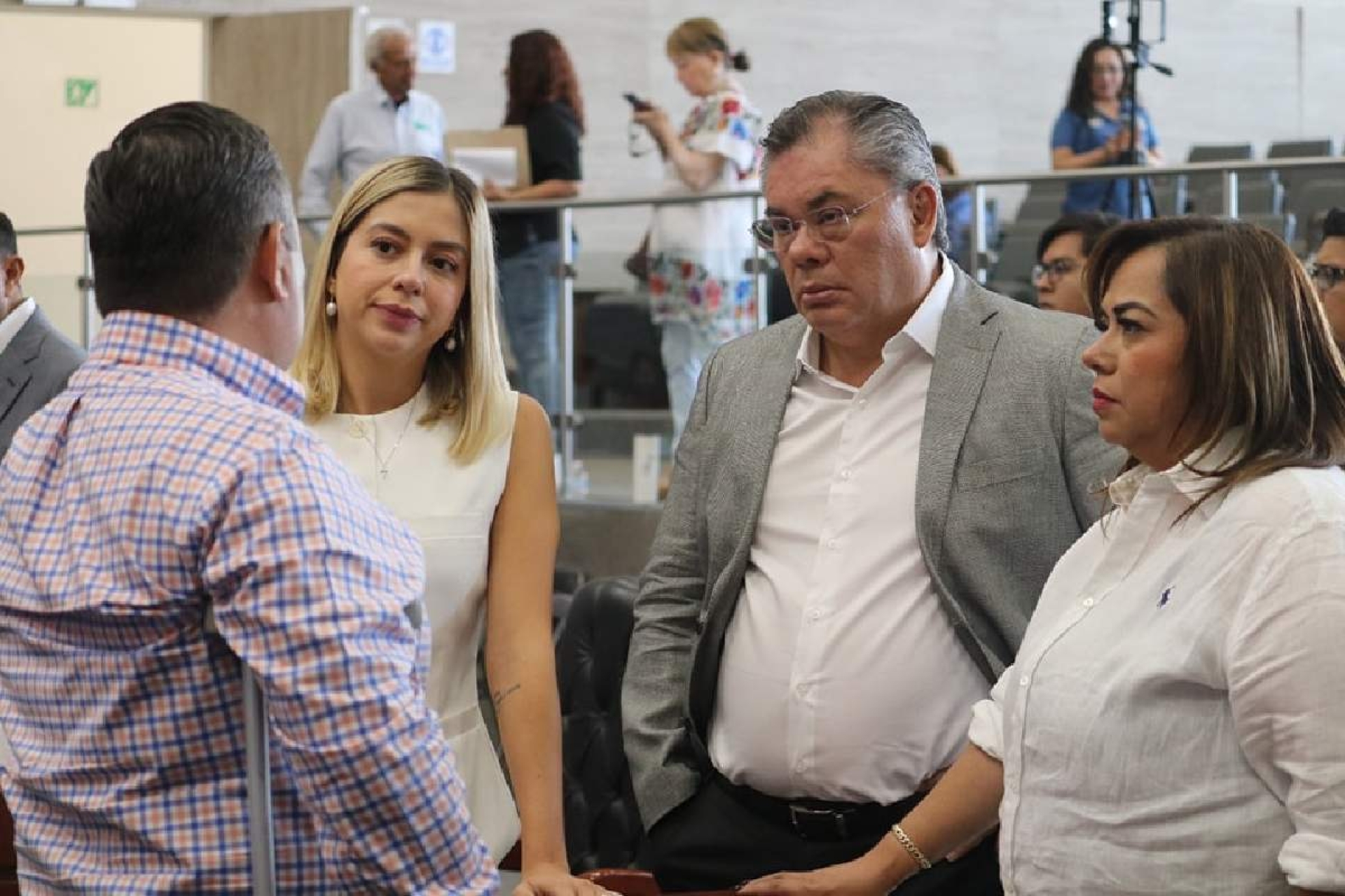 Congreso no autorizará créditos a largo plazo: Gordillo