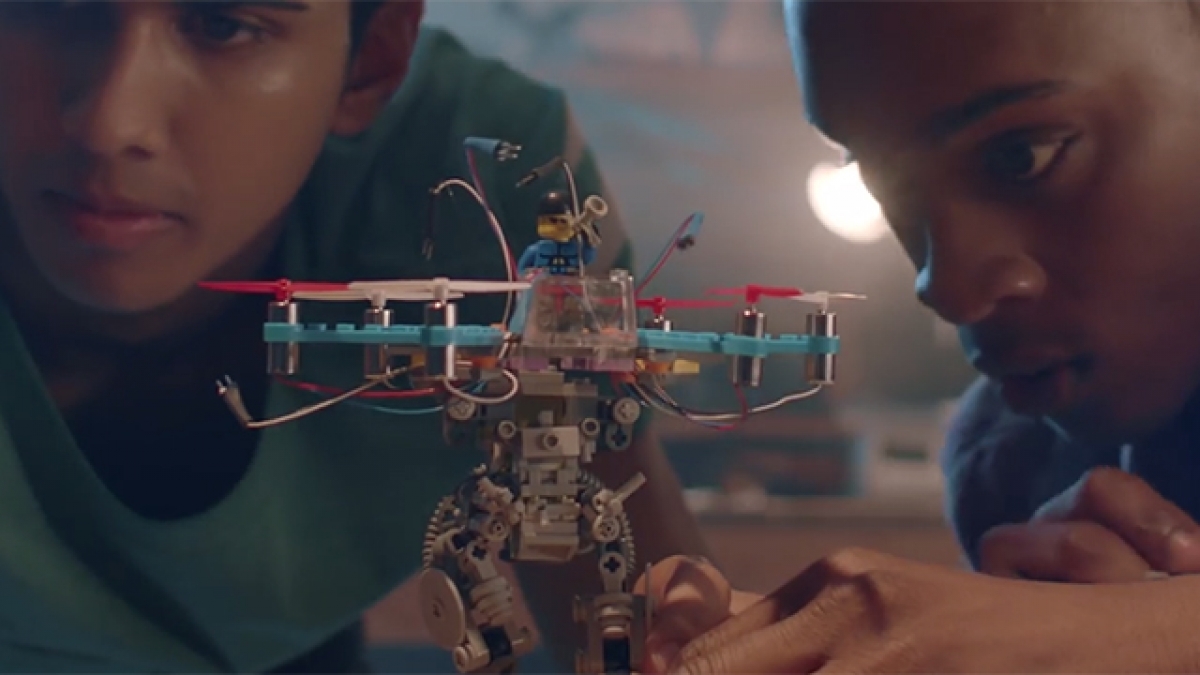 Flybrix: Drones para niños que se arman con bloques de LEGO