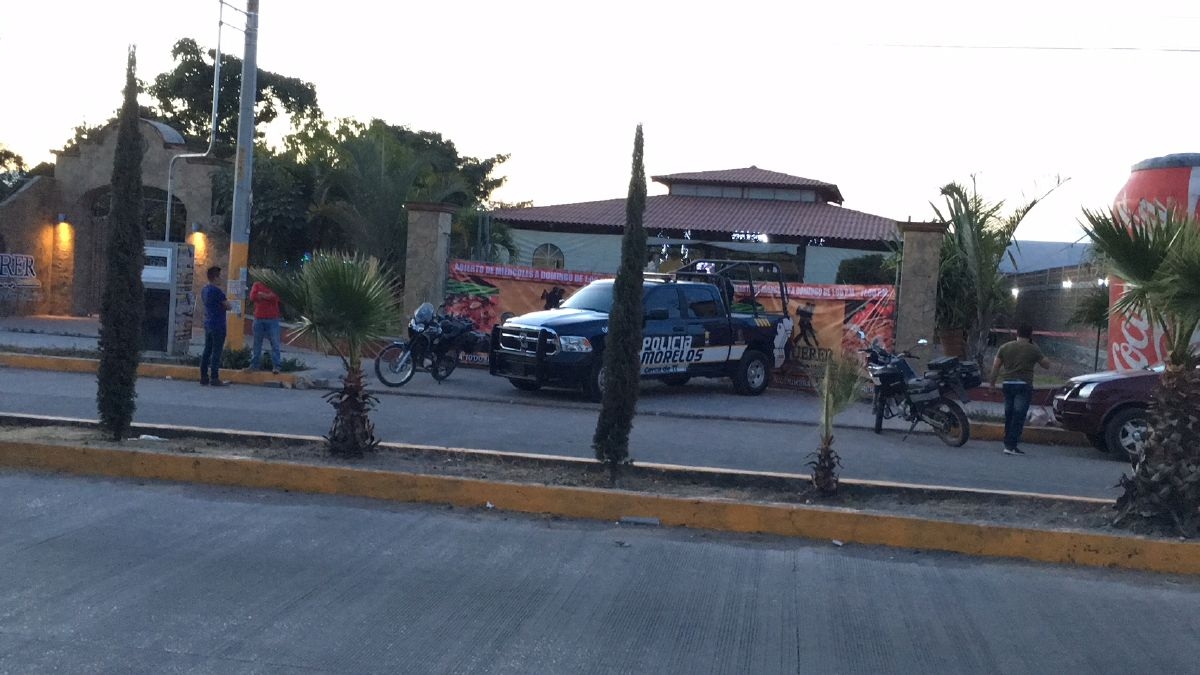 Localizan una granada de fragmentación en un jardín de fiestas en Cuautla
