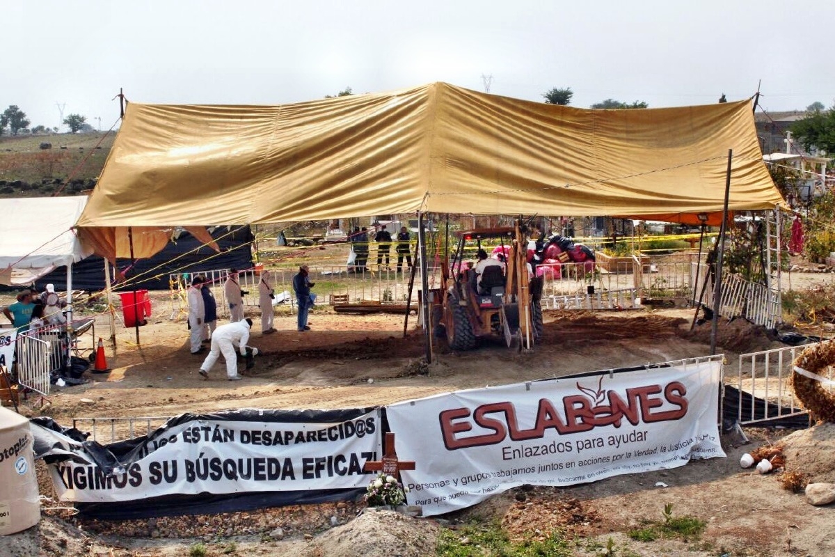 Fiscalía rendirá informe esta semana sobre diligencias en fosas