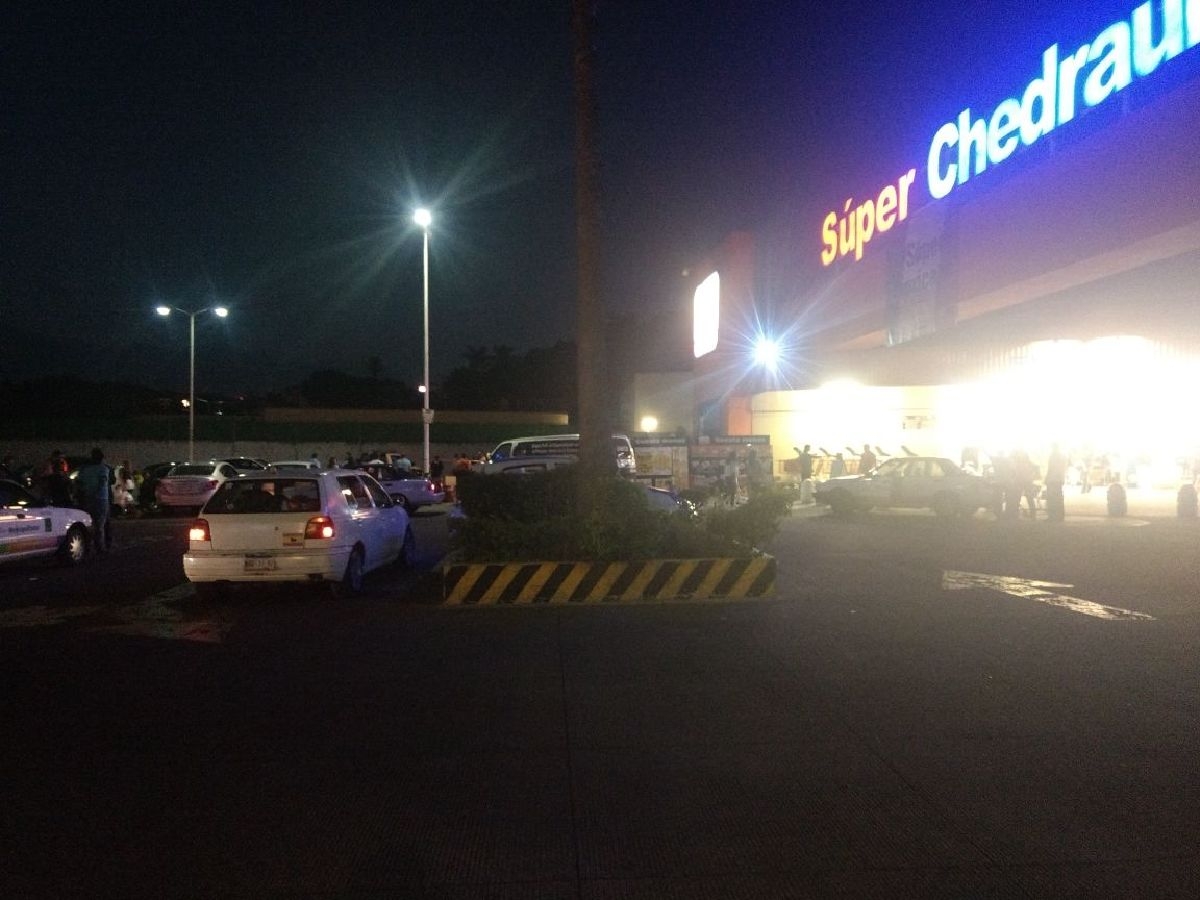 Murió arrollada en el estacionamiento de un supermercado de Cuernavaca