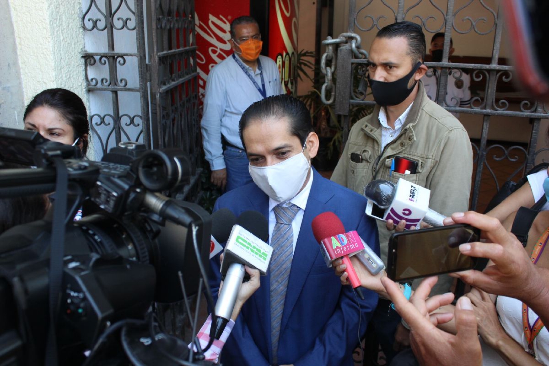 Desecha juzgado amparo de magistrado