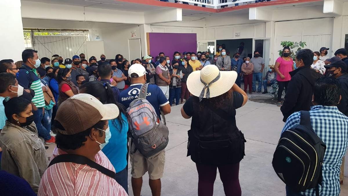 Trabajadores municipales de Xoxocotla exigen pago salarial