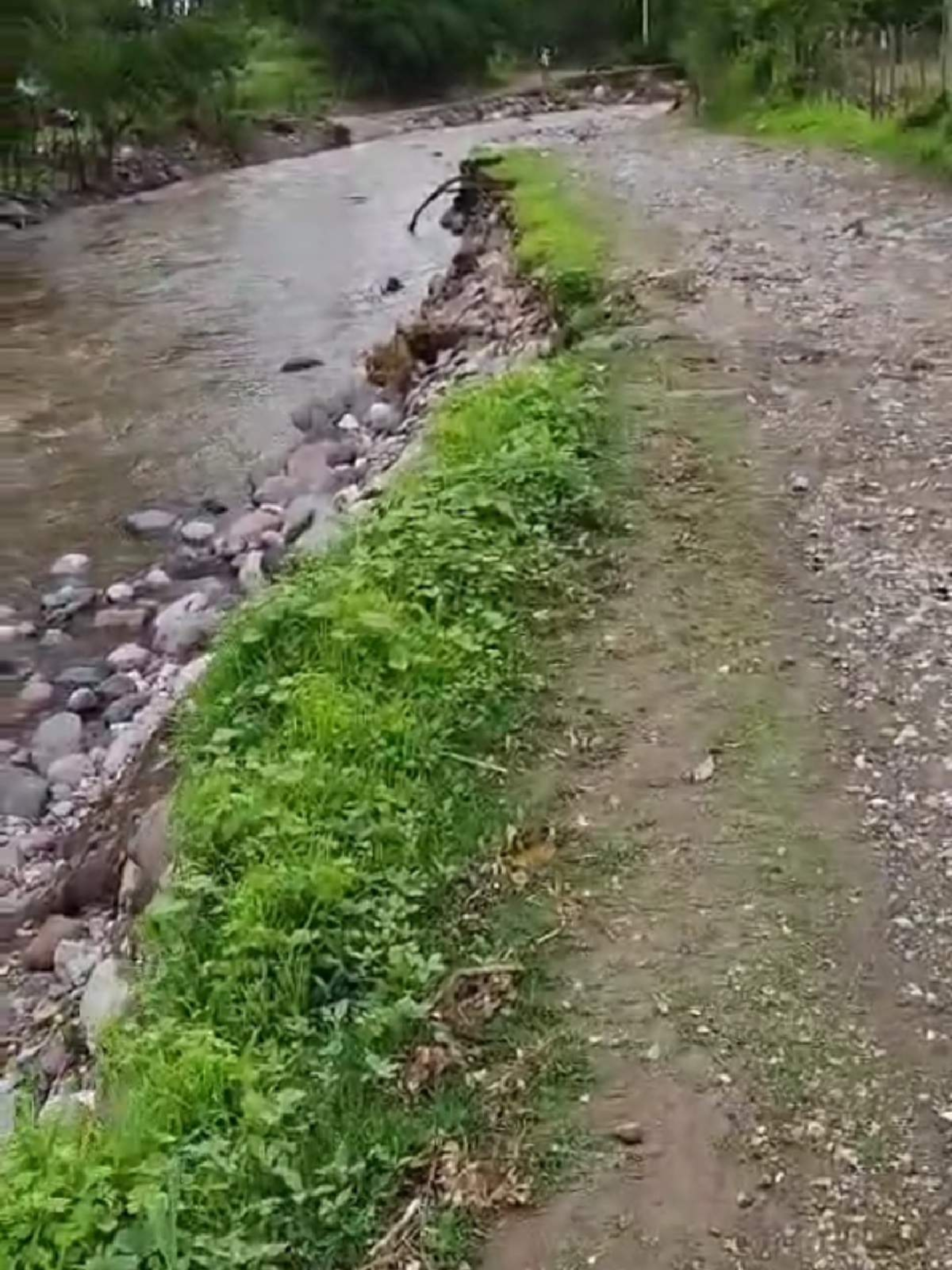 Una vez más, comunidad de El Terrero se queda incomunicada