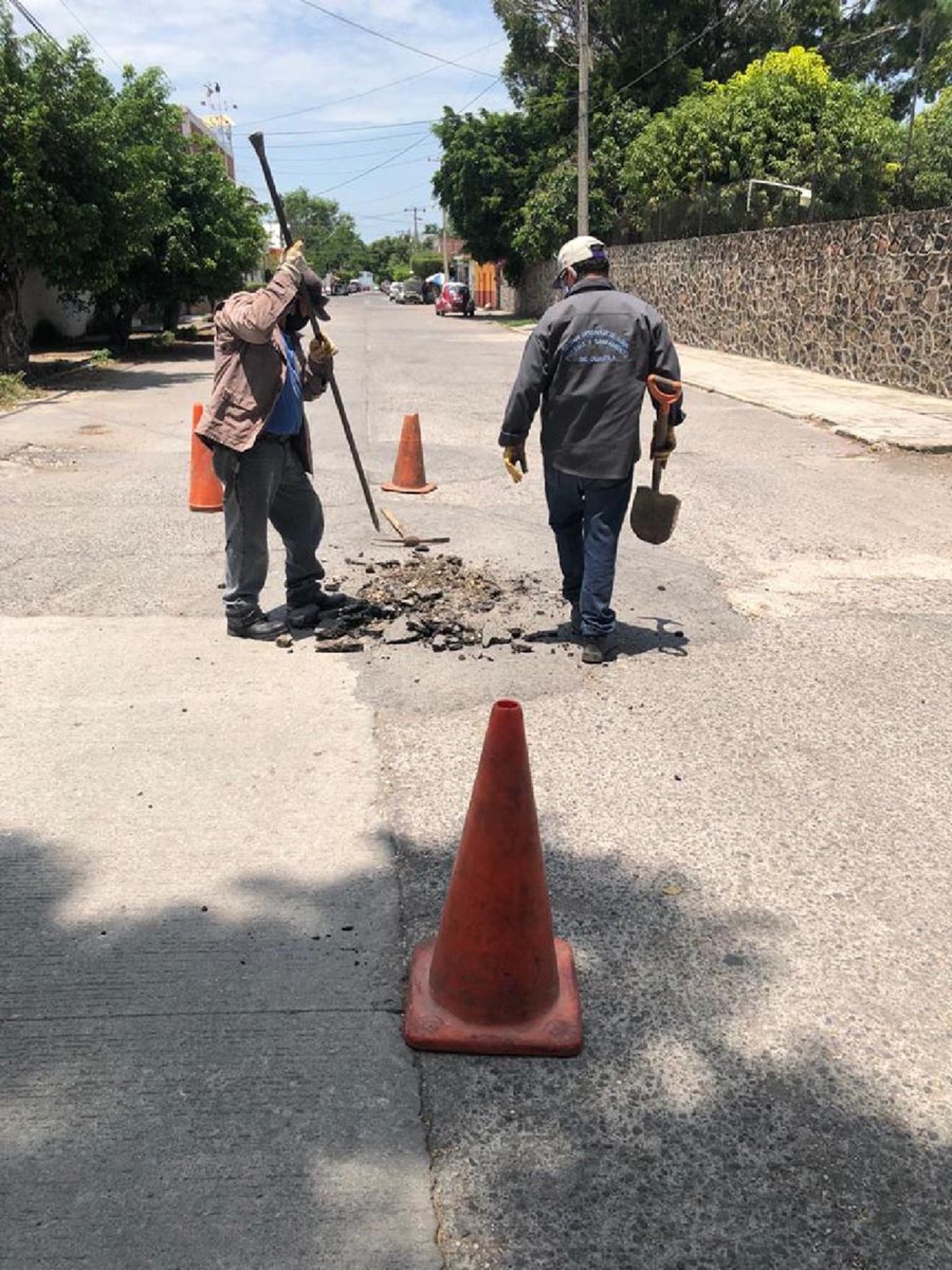 Aceleran trabajos de desazolve de drenajes en Cuautla
