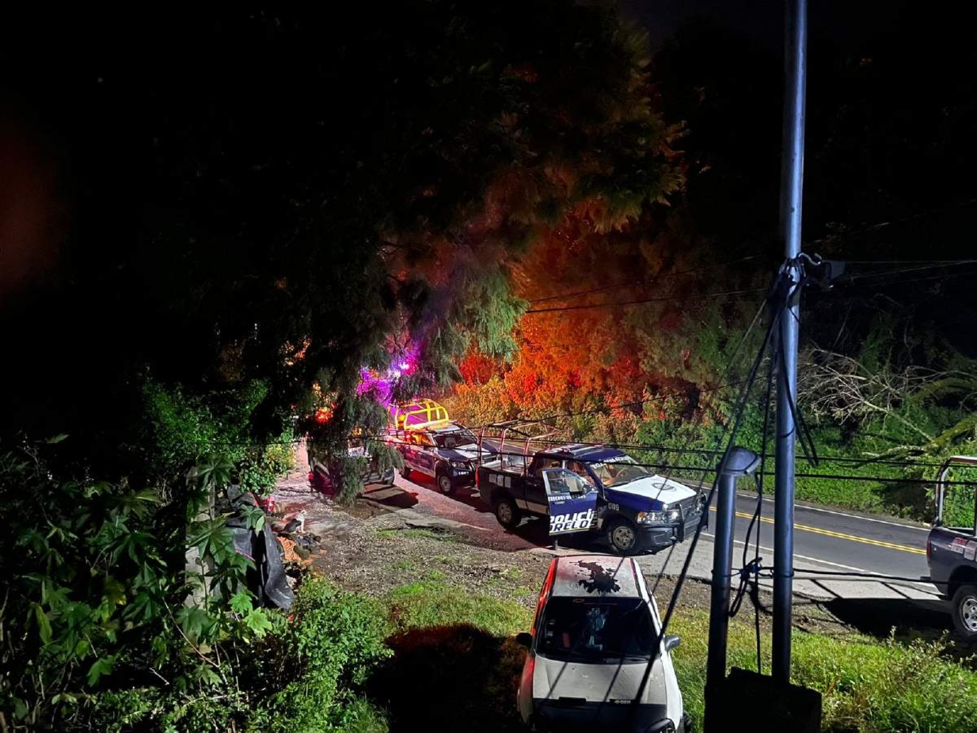 Tiran cuerpo en Santa María Ahuacatitlán