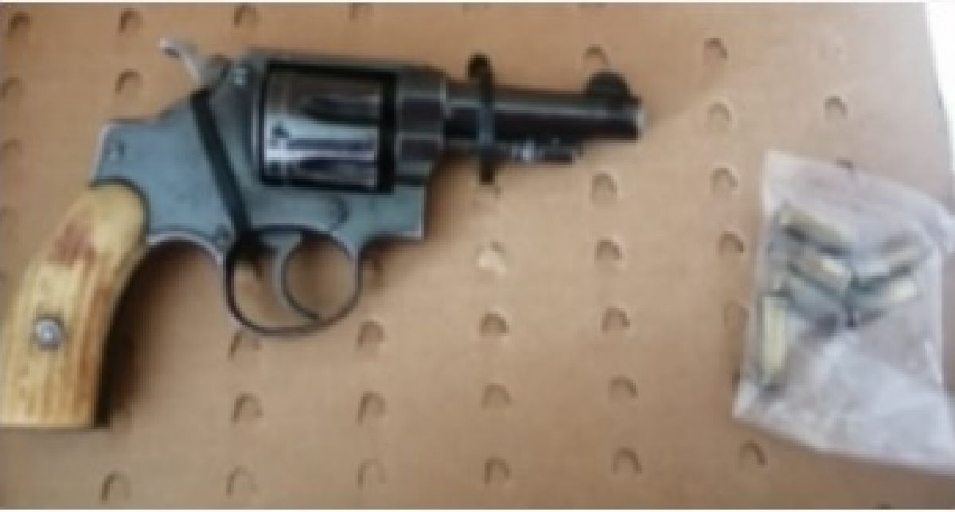 Lo acusan de haber amenazado de muerte a policías