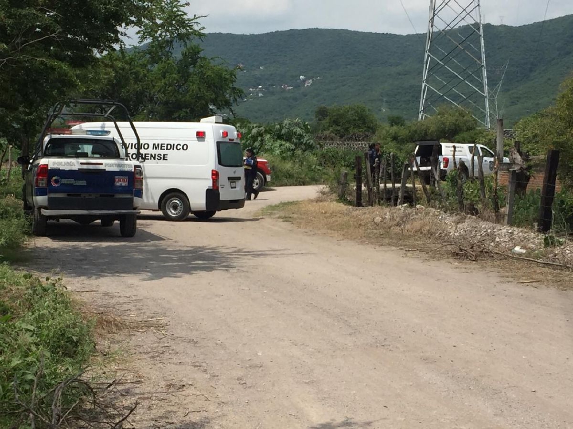 Hallan un cadáver decapitado en la barranca “Puente Colorado”