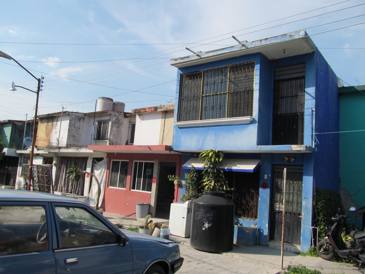 Siguen esperando peritaje en la unidad Infonavit Higuerón