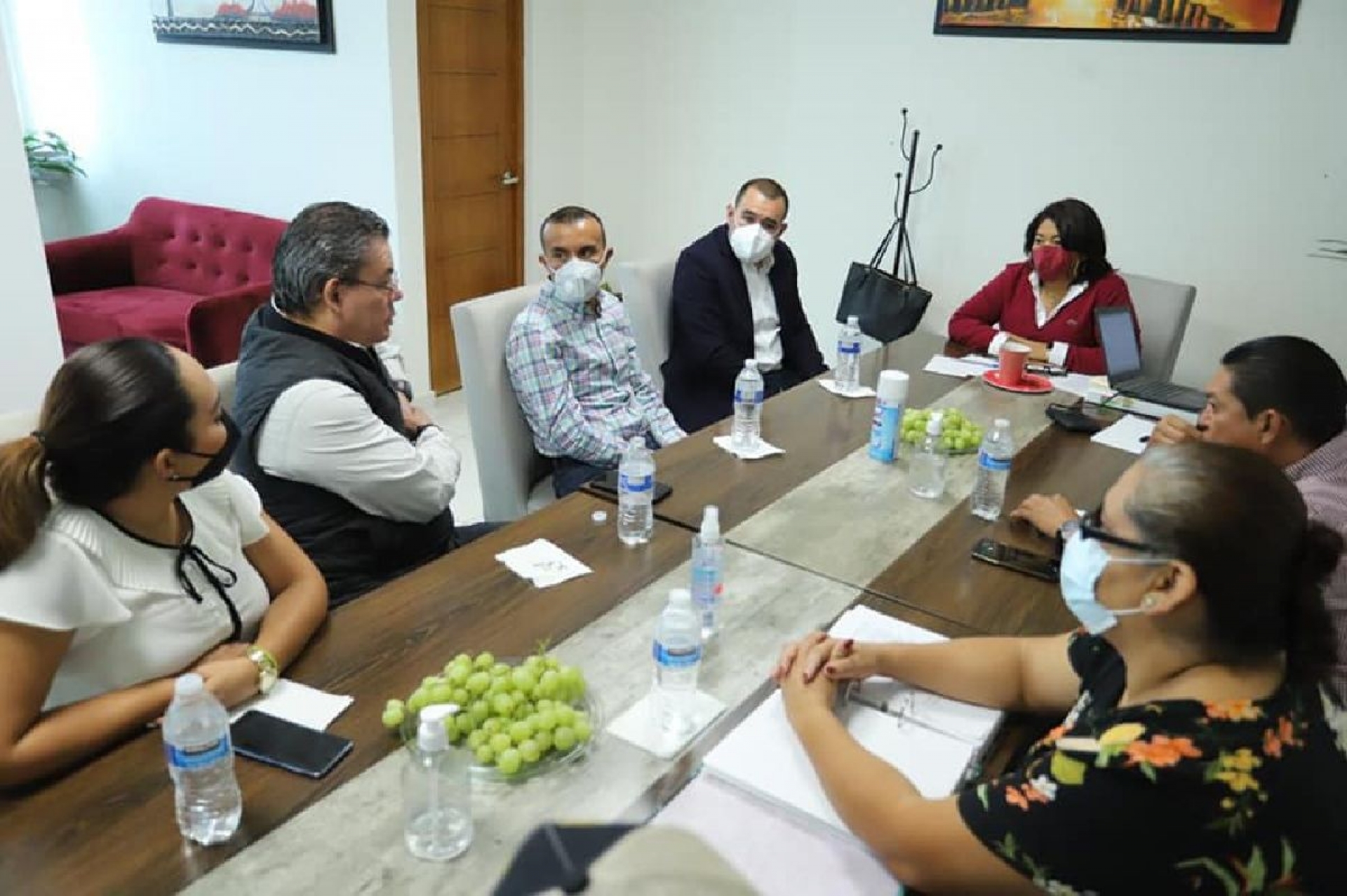 Alcaldes buscan aumentar cobro de impuesto predial