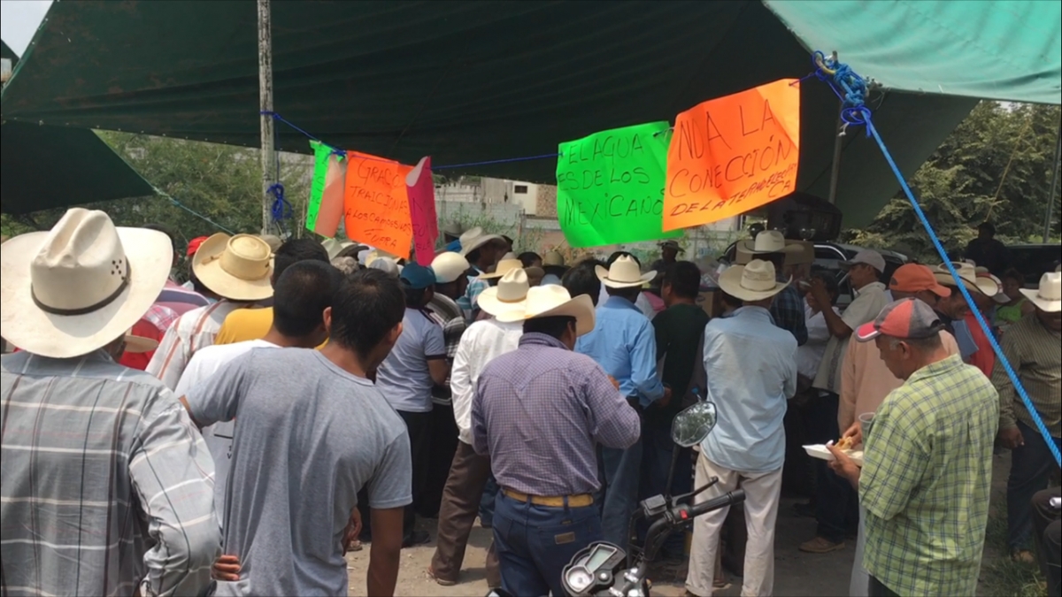 Estancado, el conflicto por el acueducto en San Pedro Apatlaco