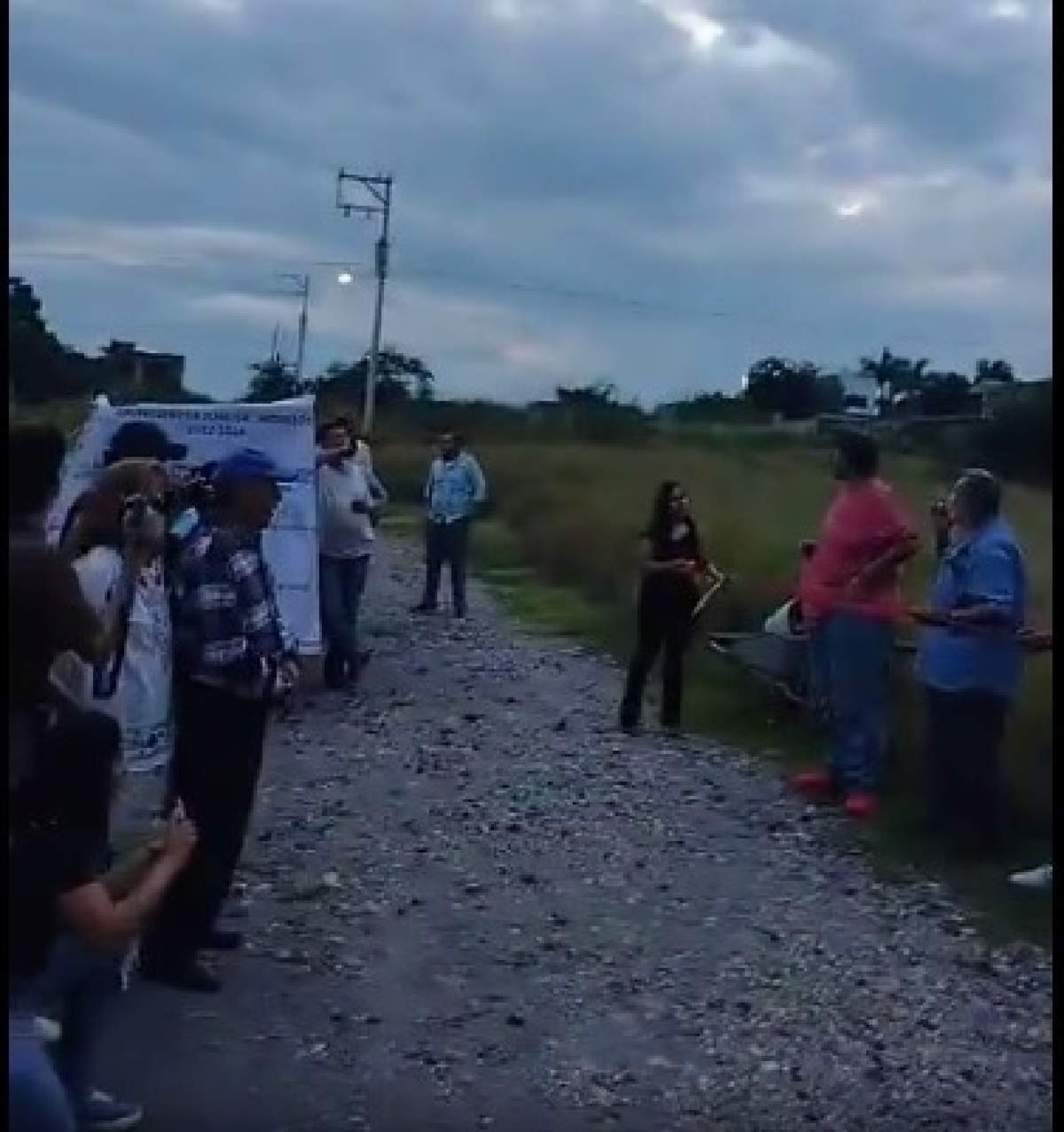 Inauguran dos obras en el poblado de Tlatenchi