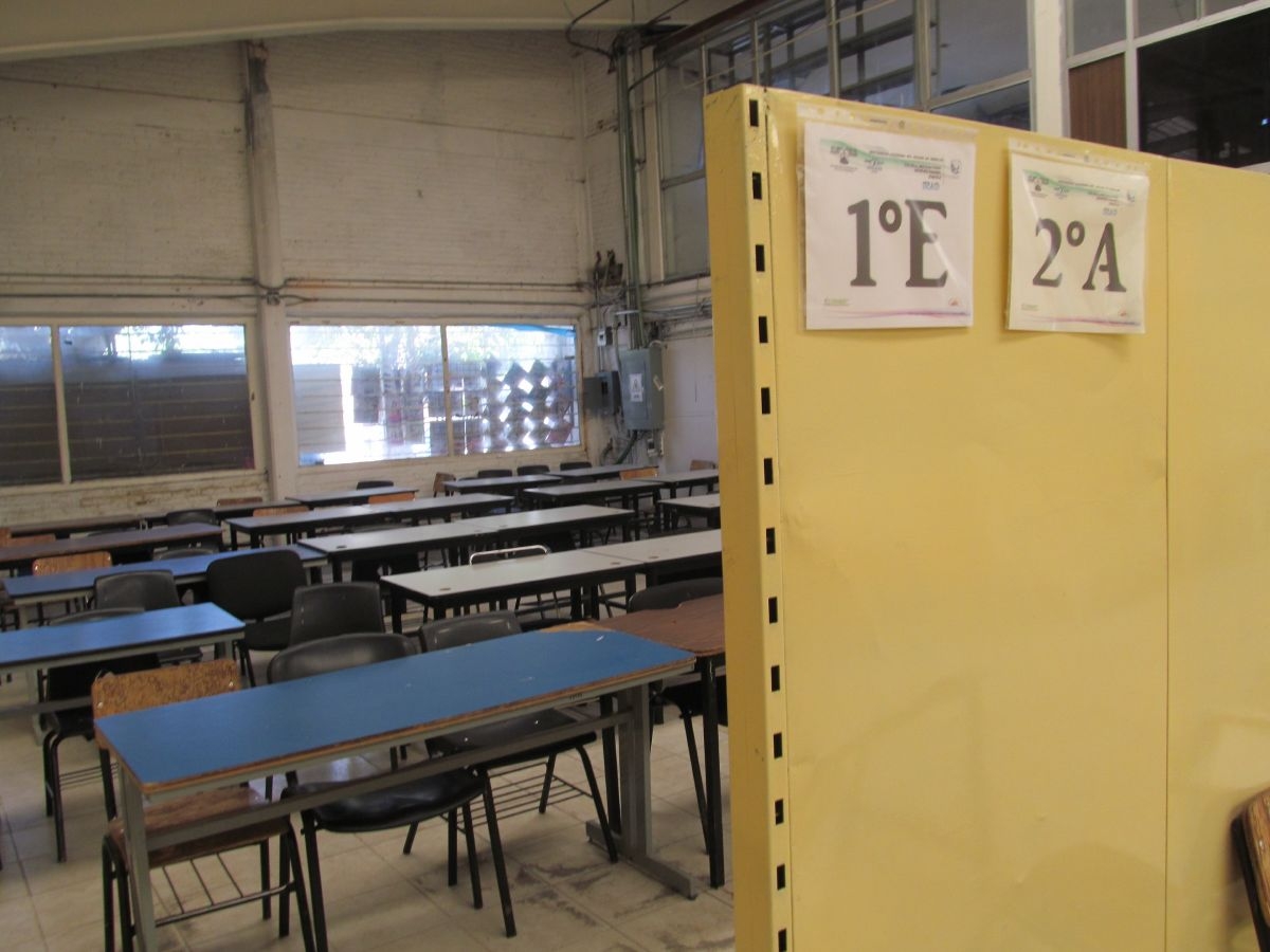 Regresan alumnos de tercero a la prepa de Jojutla
