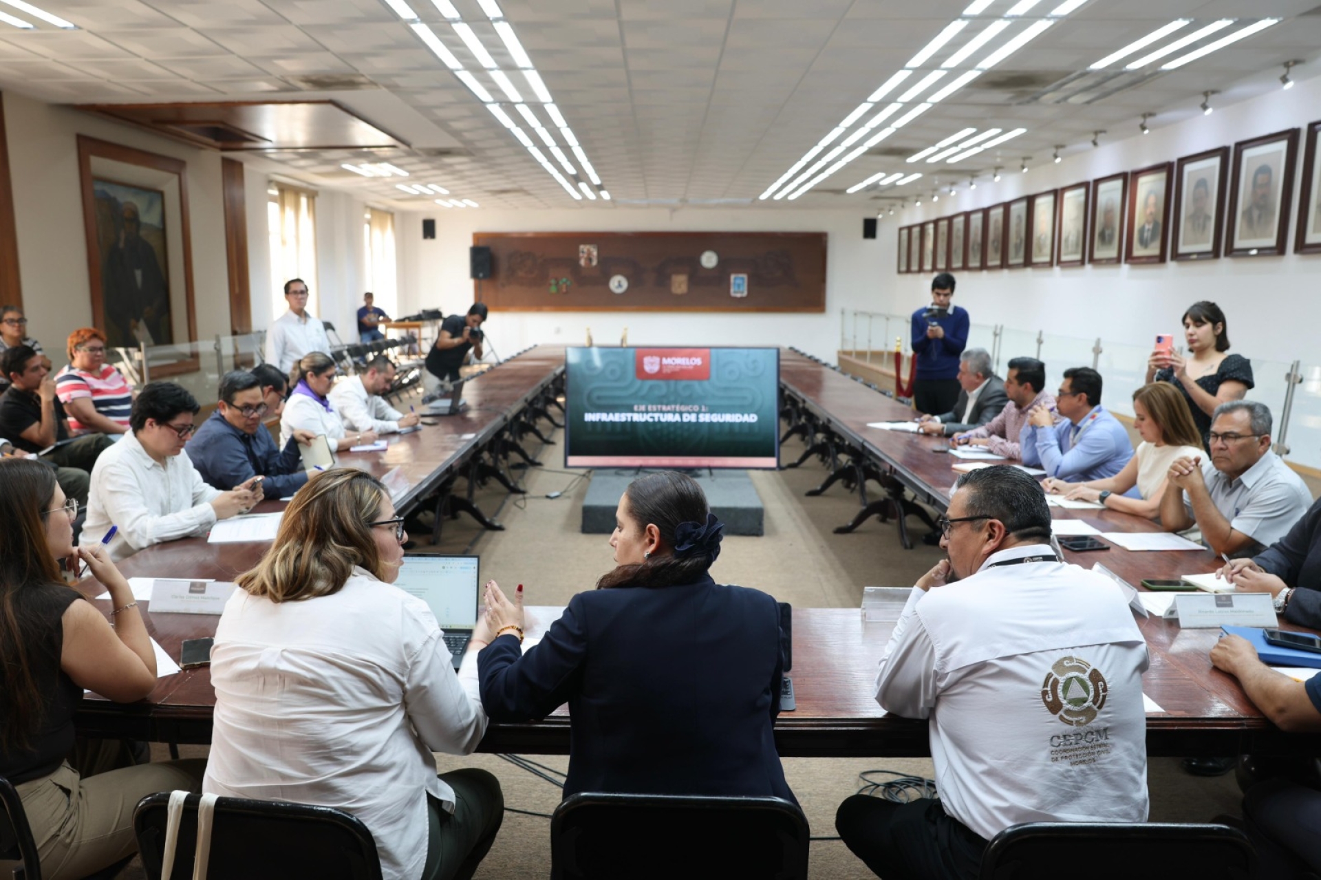 Establece Secretaría de Educación mesa de trabajo con universidades para fortalecer la seguridad de las y los estudiantes