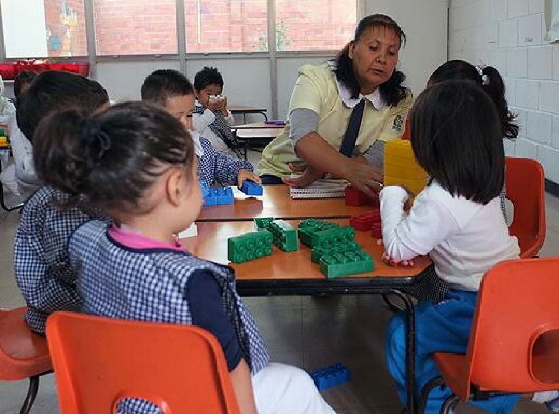 Padres deben preparar a sus hijos para enfrentar cambios escolares: IMSS