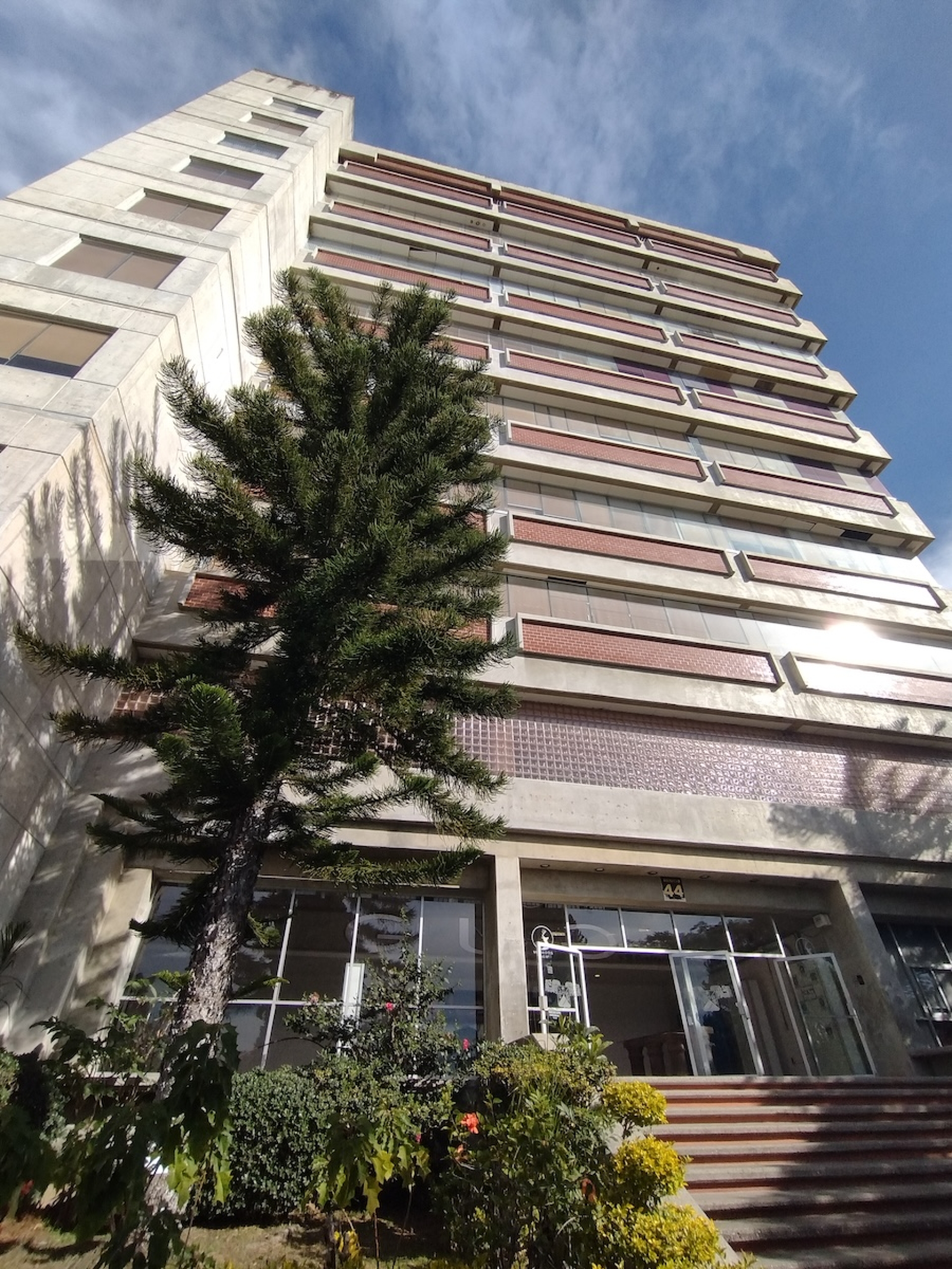 Por vacaciones, acceso controlado en unidades académicas