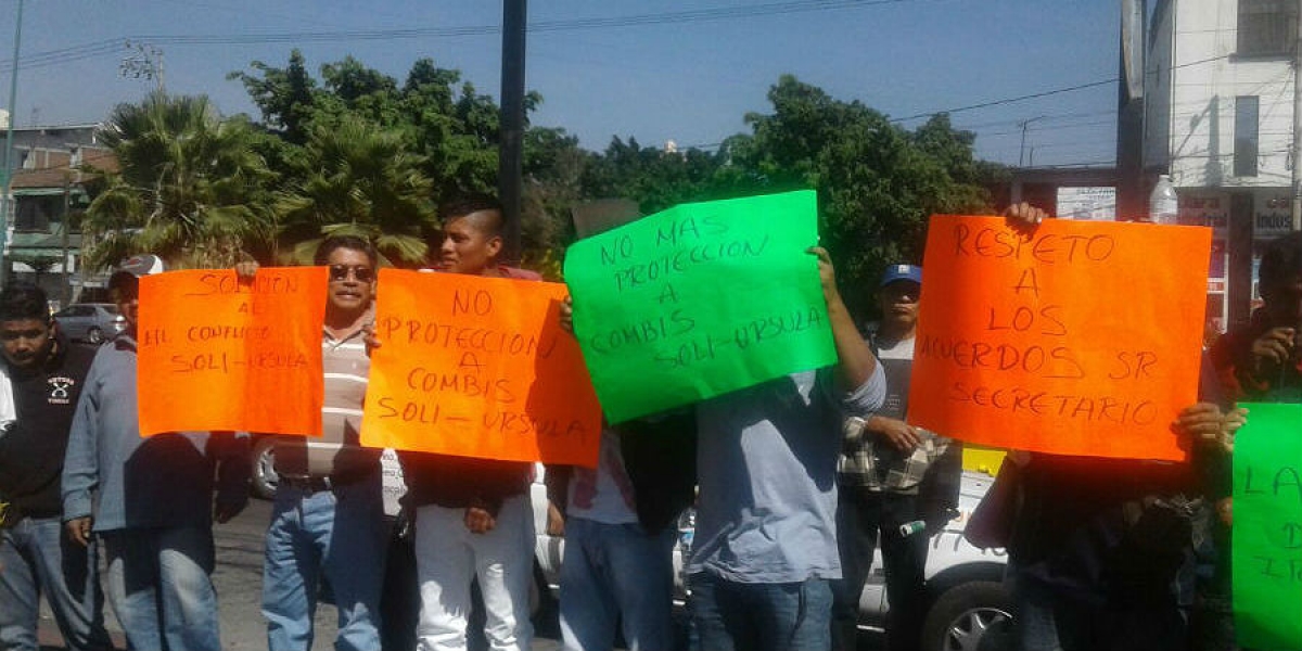 Última hora: Se manifiestan transportistas; exigen operativos contra el servicio irregular