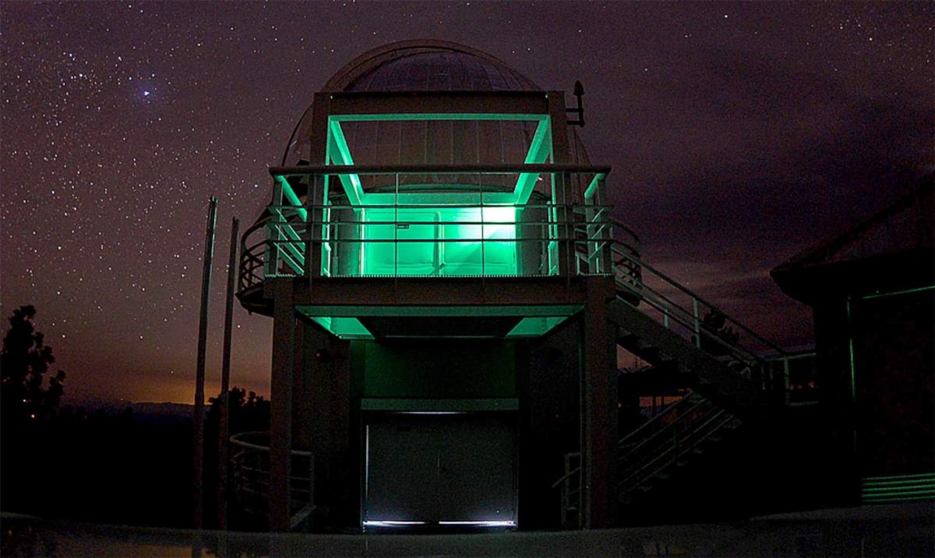 Capta telescopio COLIBRÍ estallido proveniente de la colisión de dos estrellas de neutrones