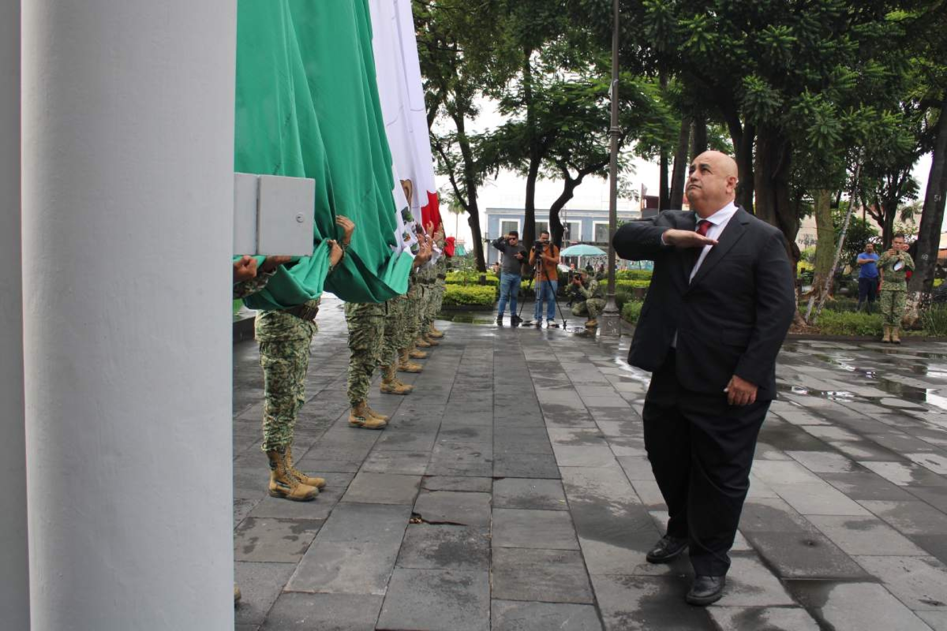Municipios deben garantizar seguridad en festejos patrios