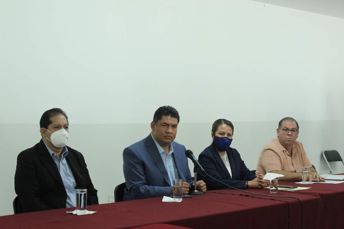 Avanzan diputados con las leyes de ingresos municipales