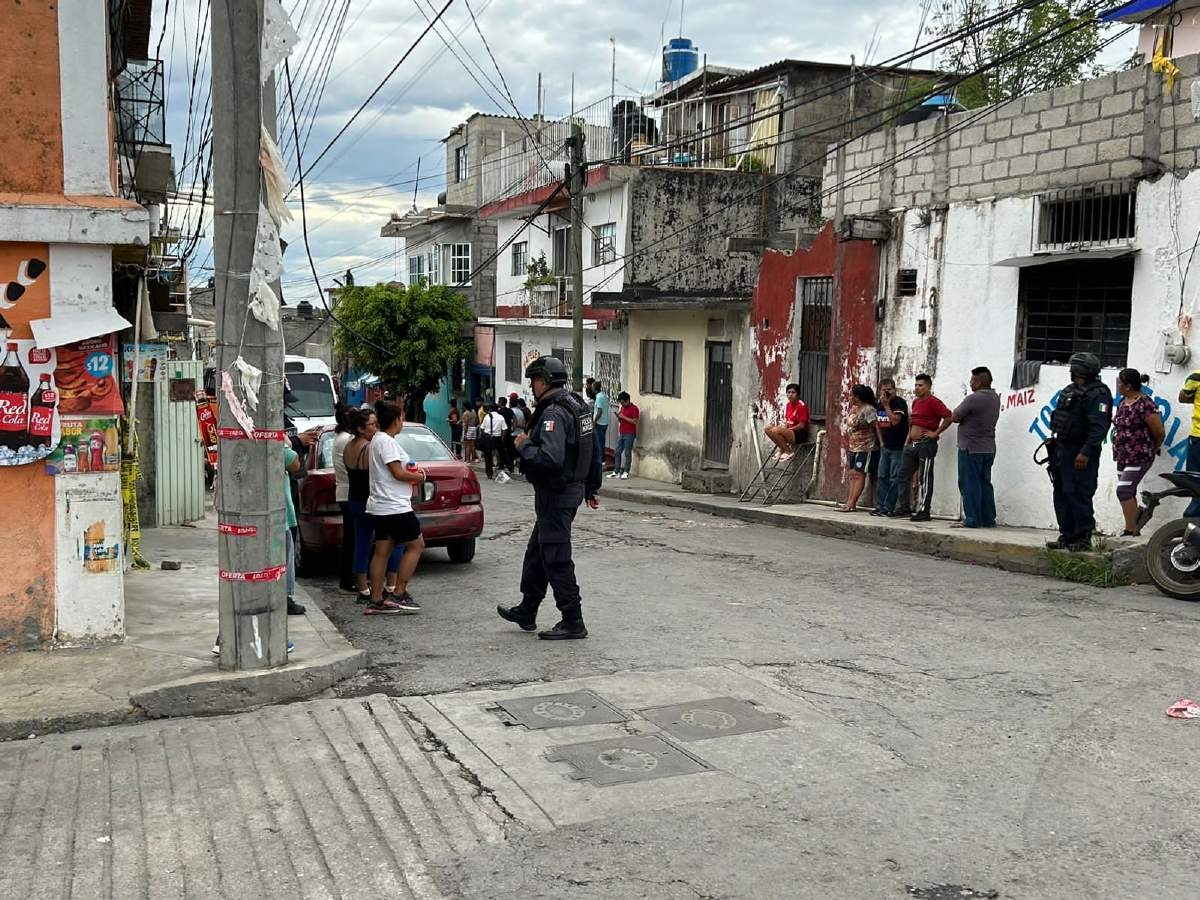 Balacera en Chamilpa deja un policía y tres civiles heridos