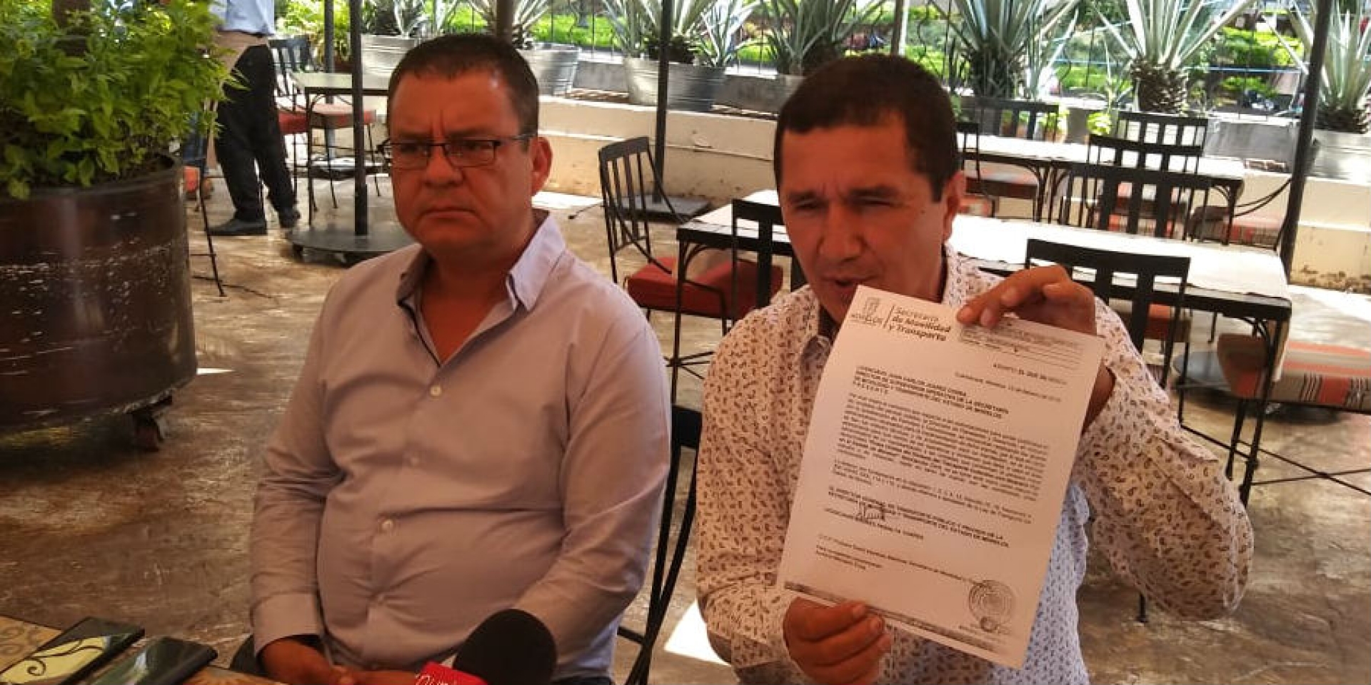 Transportistas denuncian que se infracciona a unidades que portan propaganda de candidatos de partidos políticos