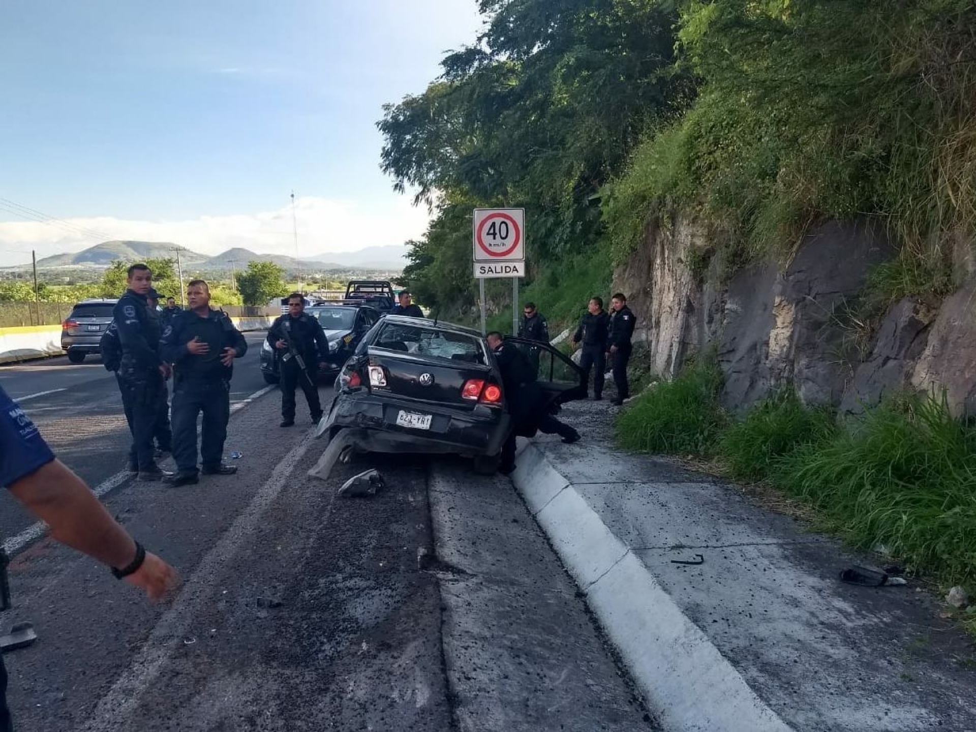 Destrozaron el auto que se acababan de robar