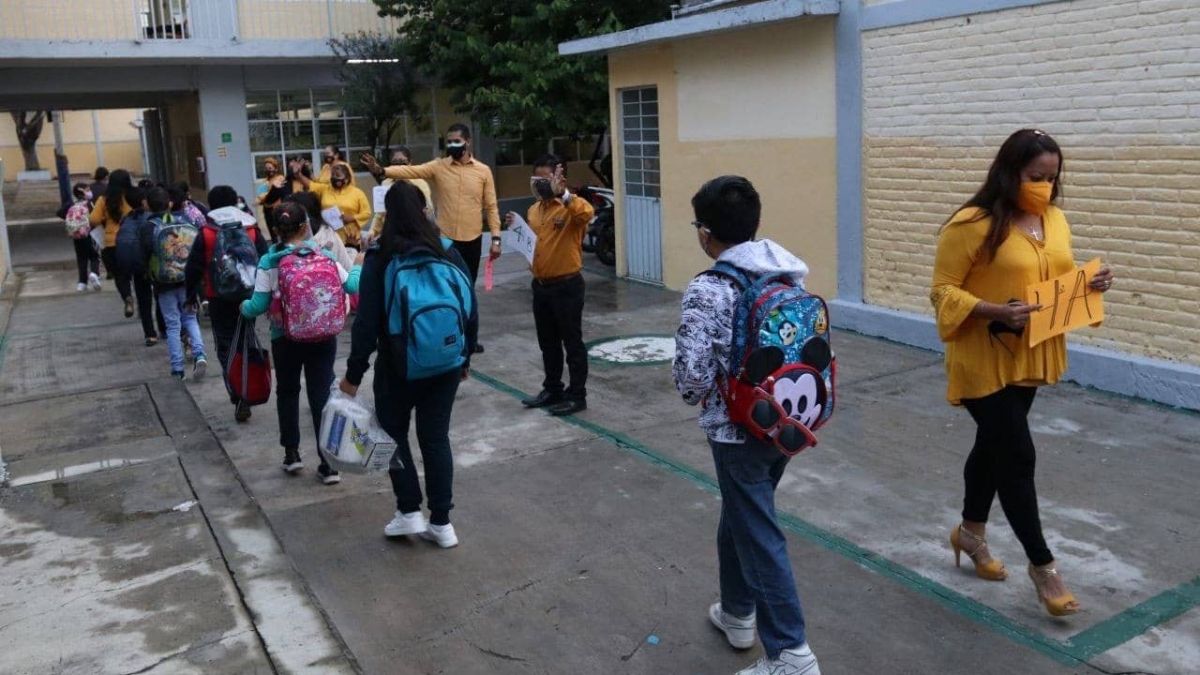 ¿Qué días no habrá clases en octubre?, según el calendario de la SEP