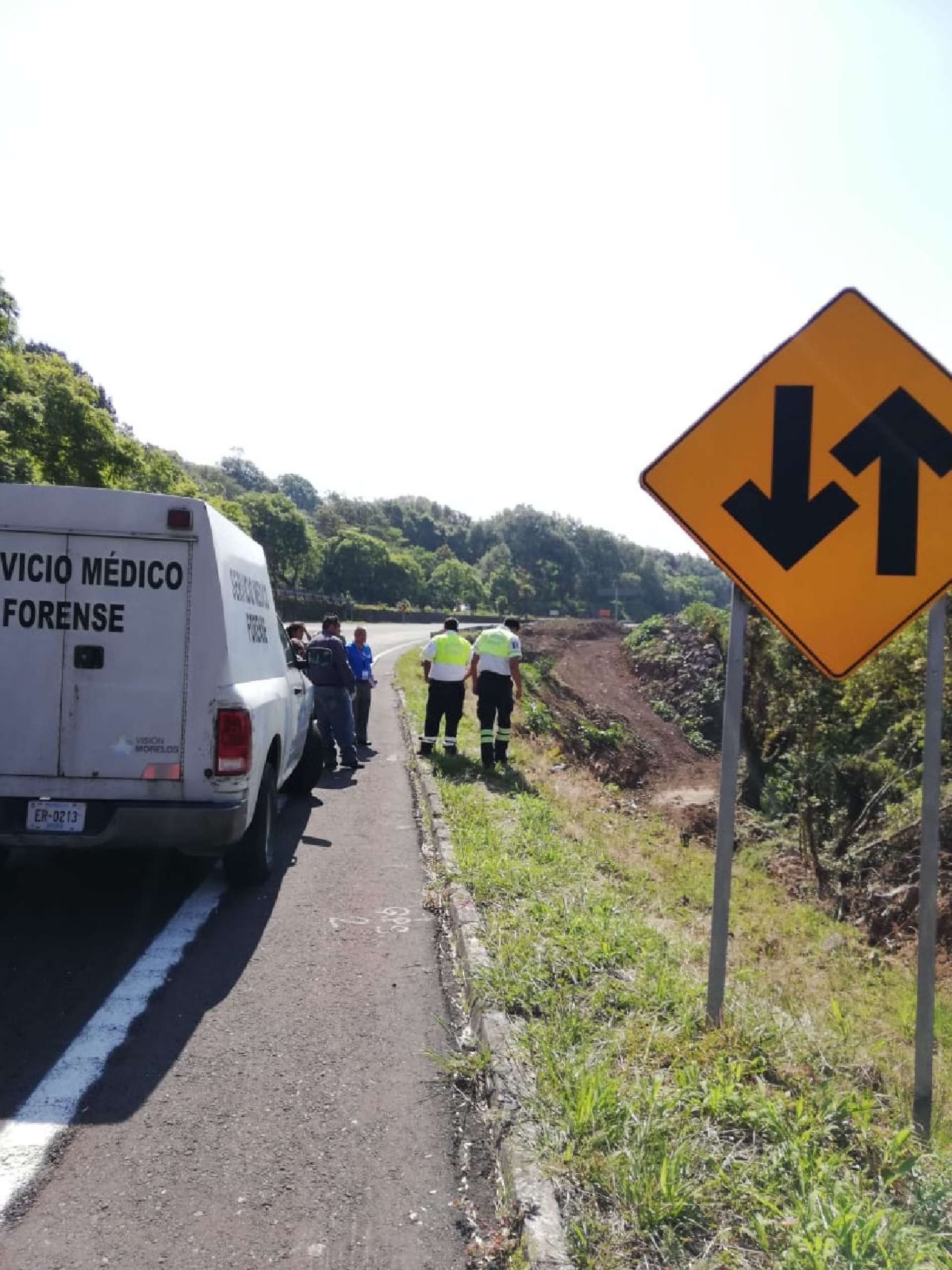 Hallan un fémur de hombre en San Juan Tlacotenco