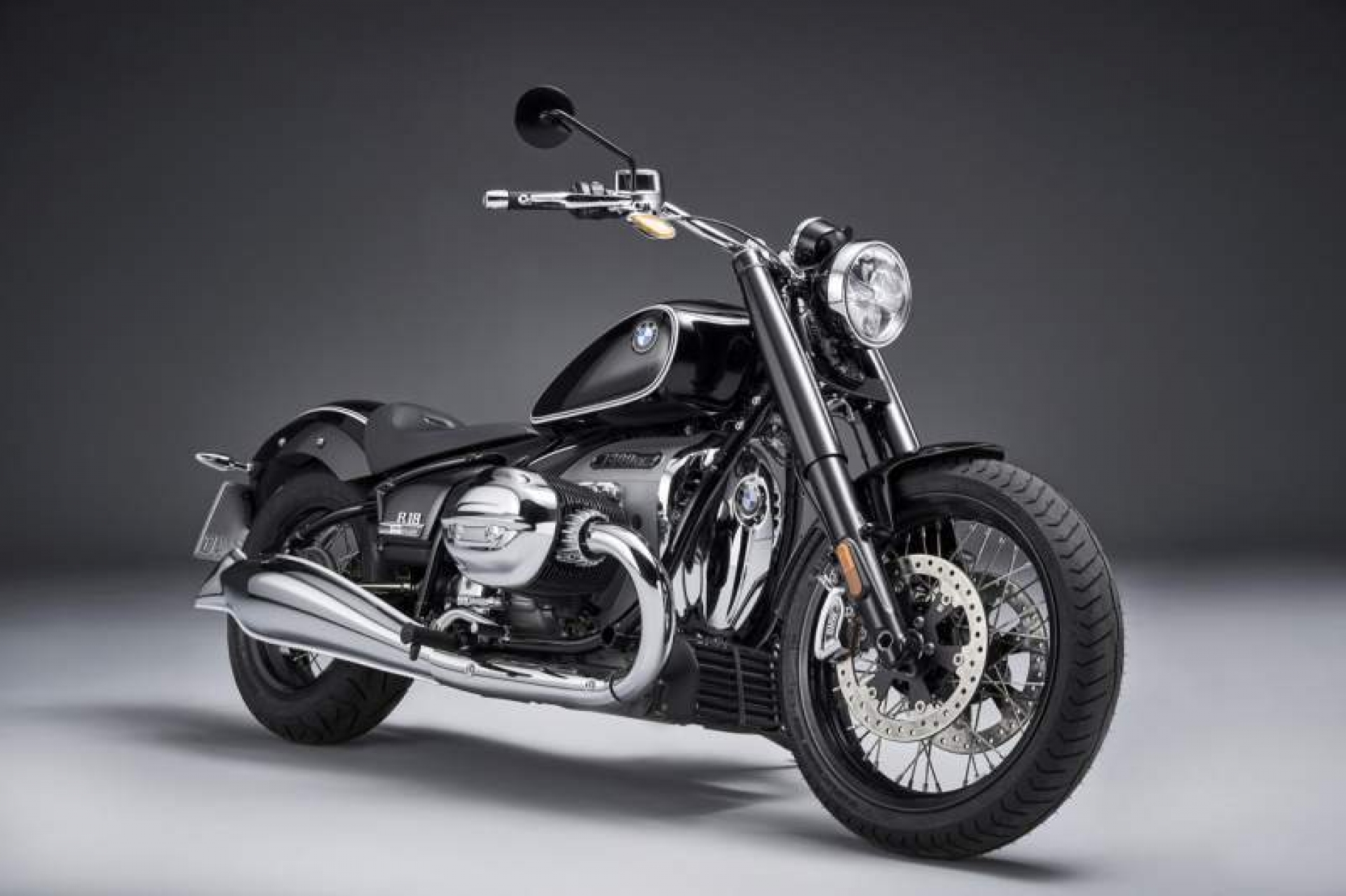 BMW R18 custom 2020: el "Big Boxer" ya está aquí