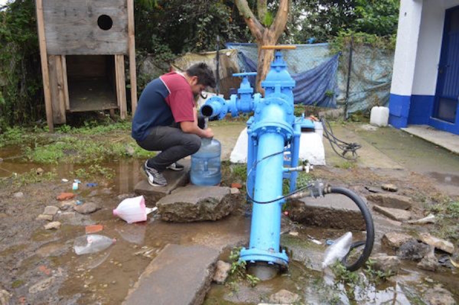 Contaminación con gasolina también dejó sin agua a la colonia Lomas de Cortés