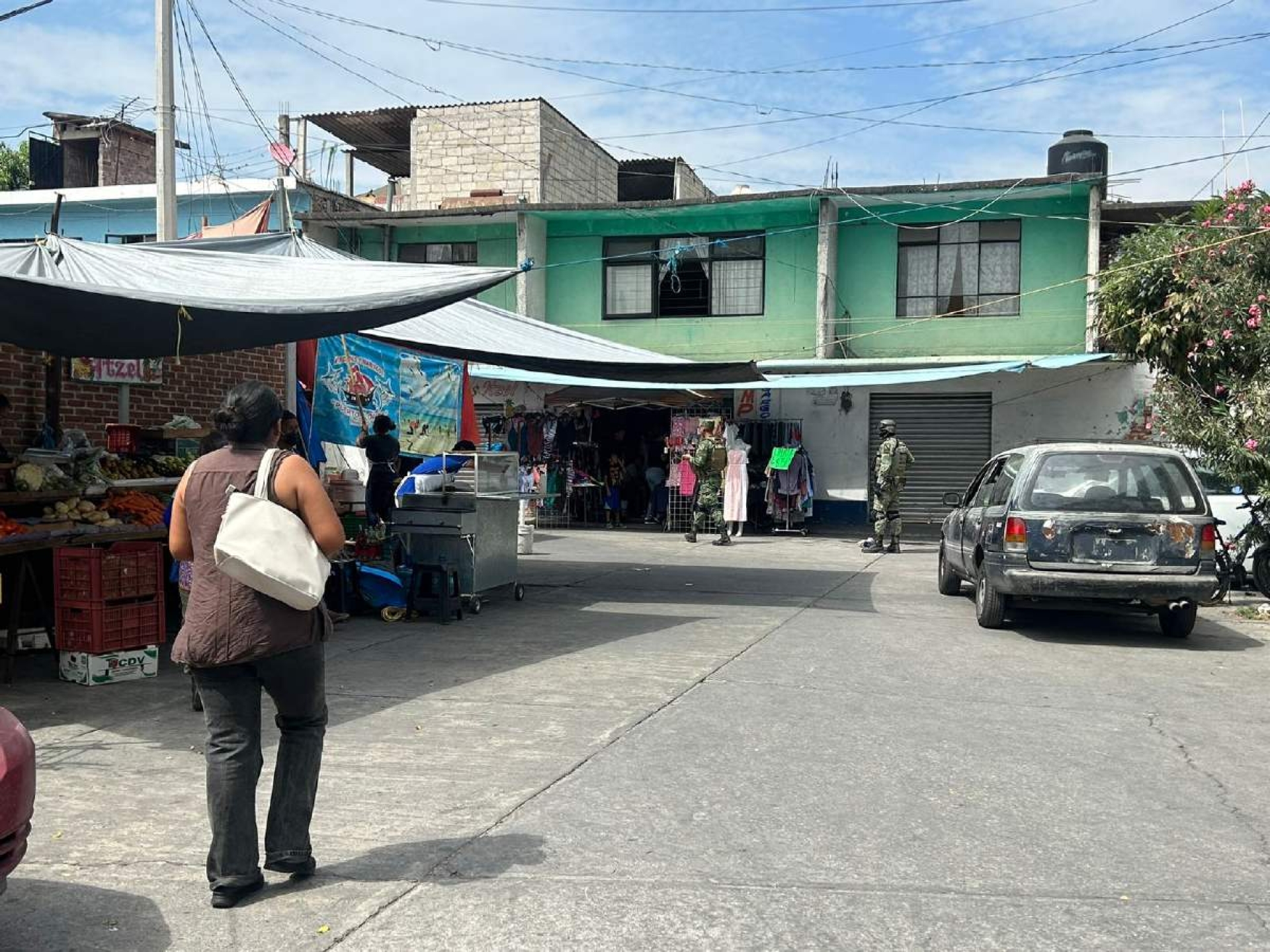Balean a dos individuos en Acatlipa