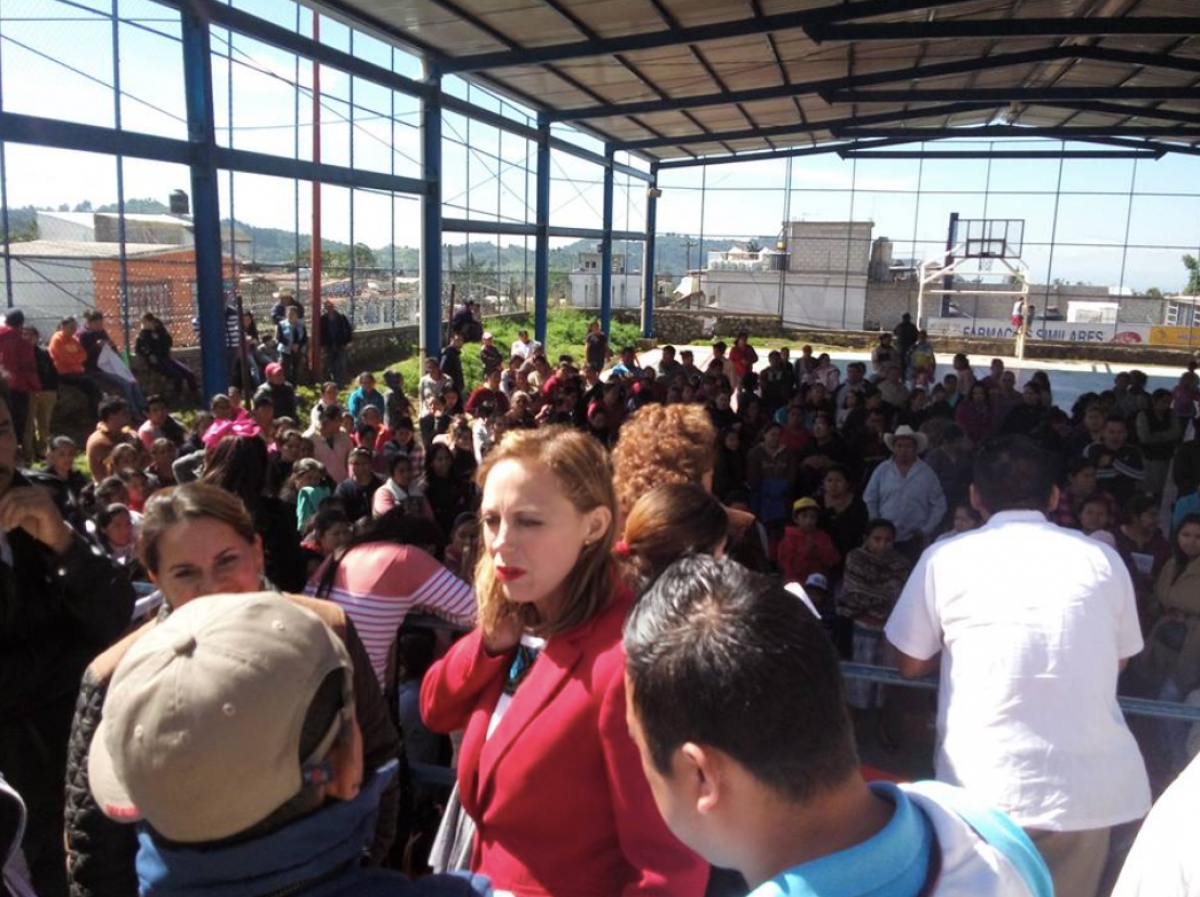 Construirán aulas de madera en Tetela del Volcán para que alumnos regresen a clases