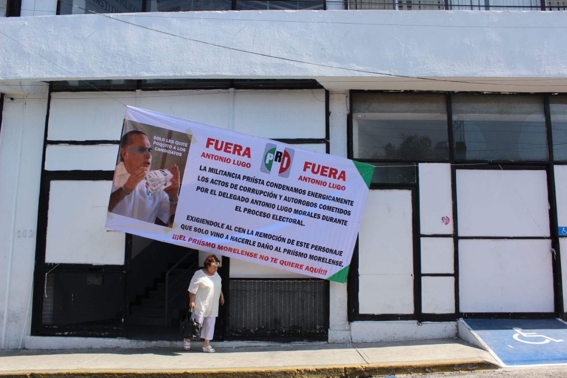 Regresa Alberto Martínez a la dirigencia estatal de lo que queda del PRI