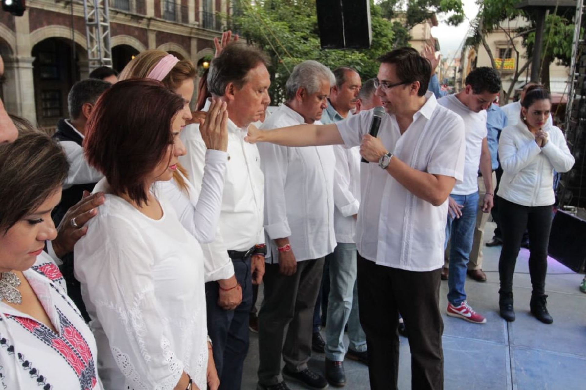Suscribe Jorge Meade compromisos contra la trata de personas