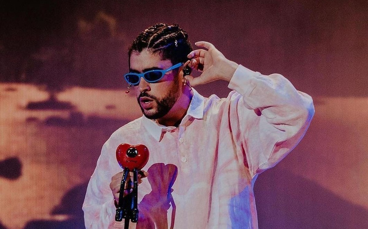Bad Bunny y la historia detrás de "A tu merced" y la importancia del 4 de Julio