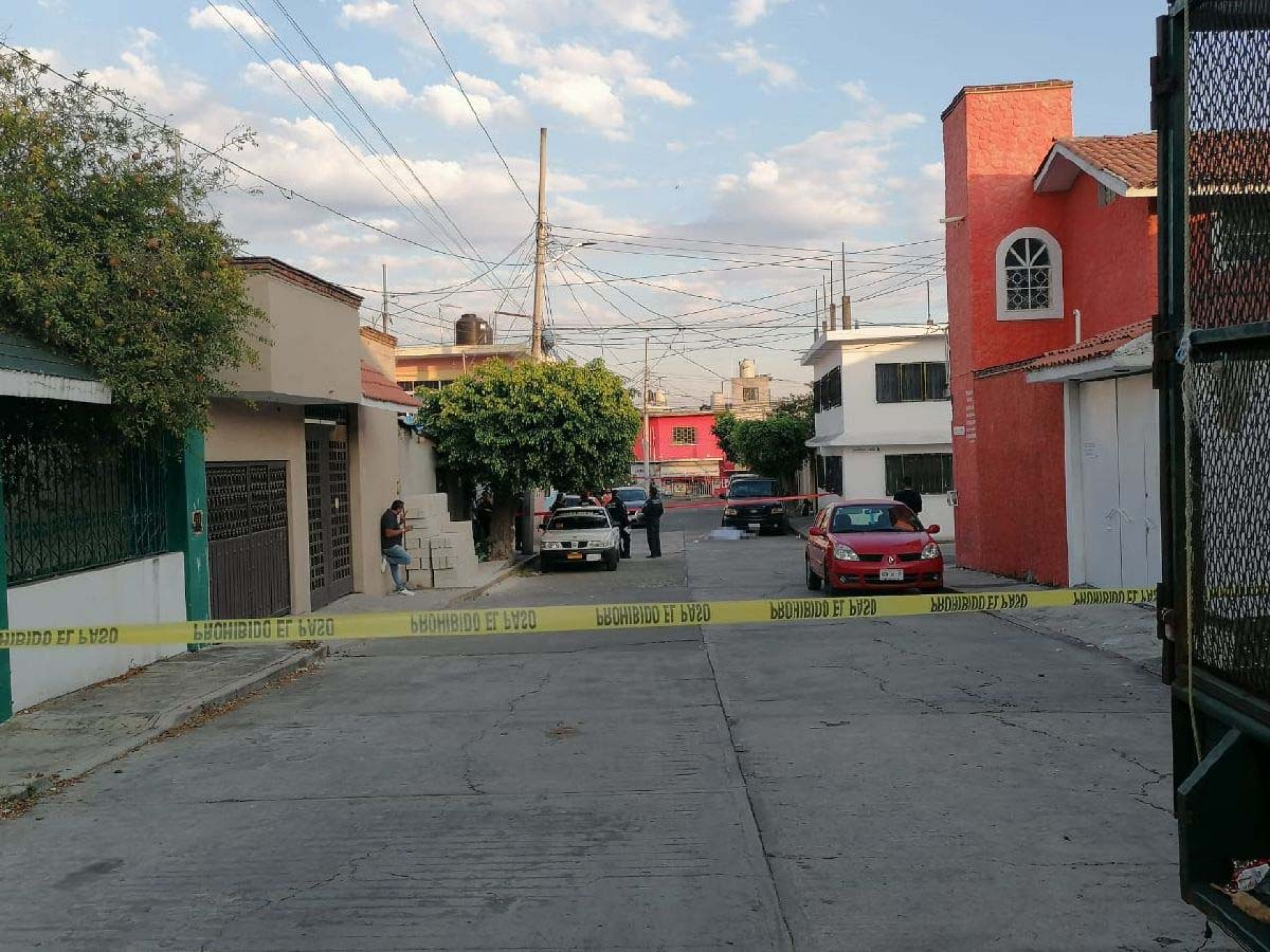 Matan a un hombre a metros de su casa