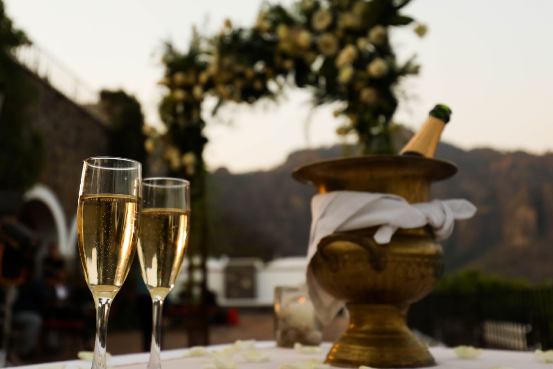 Genera Tepoztlán altas expectativas como destino de romance
