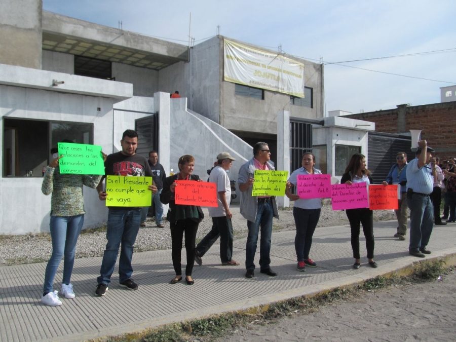 Demanda Canaco salida del director de Licencias de Jojutla