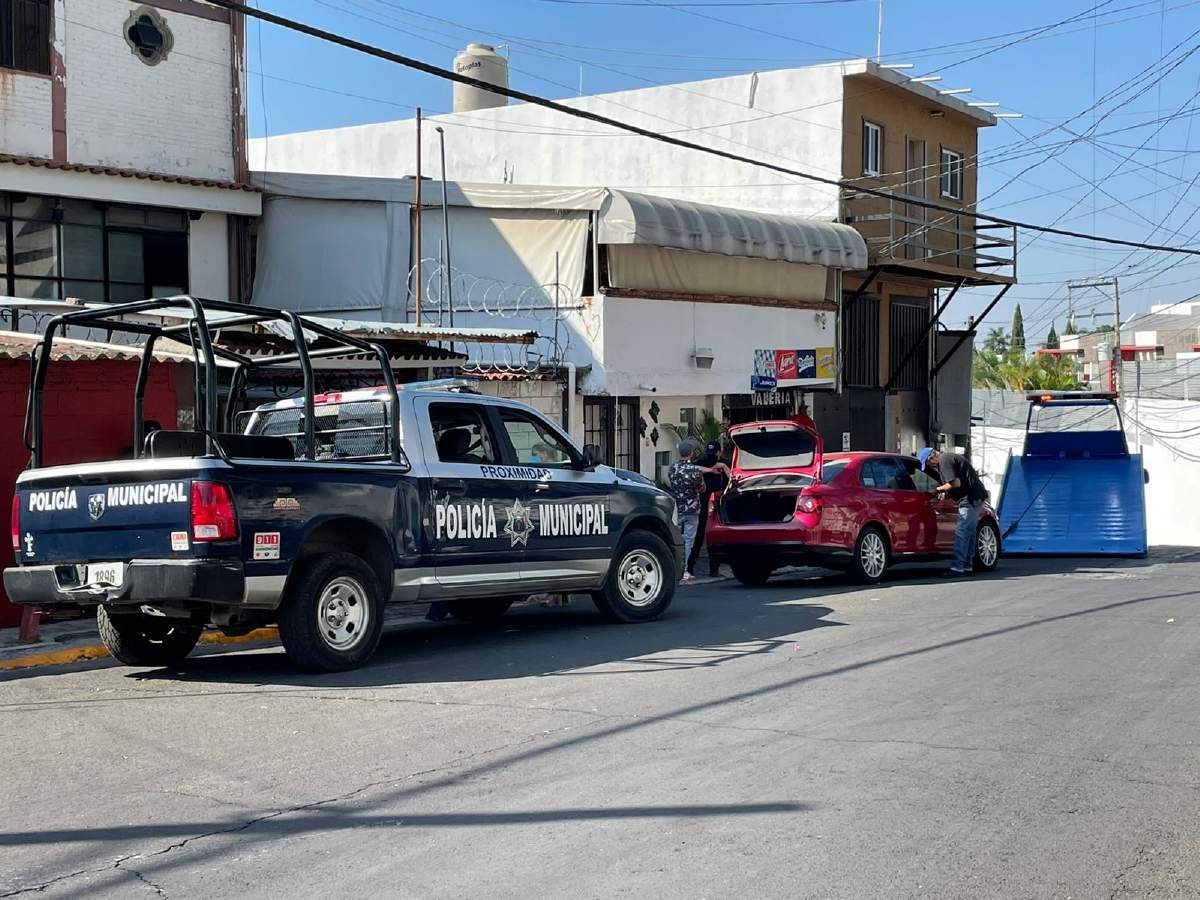 Se impactó contra una patrulla