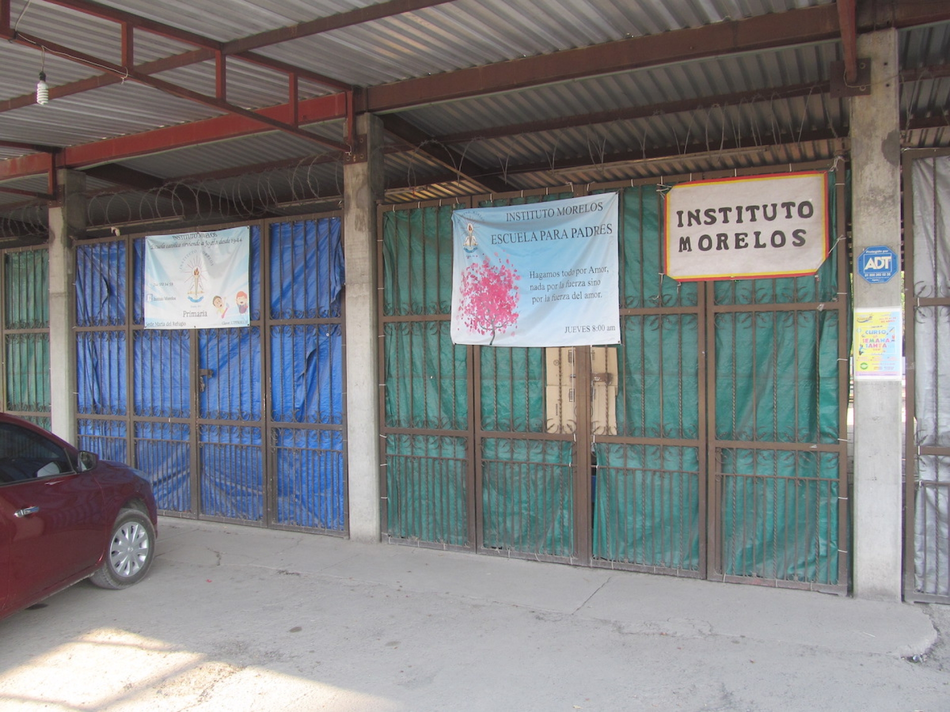 Retrasado, el proyecto de reconstrucción de plantel educativo