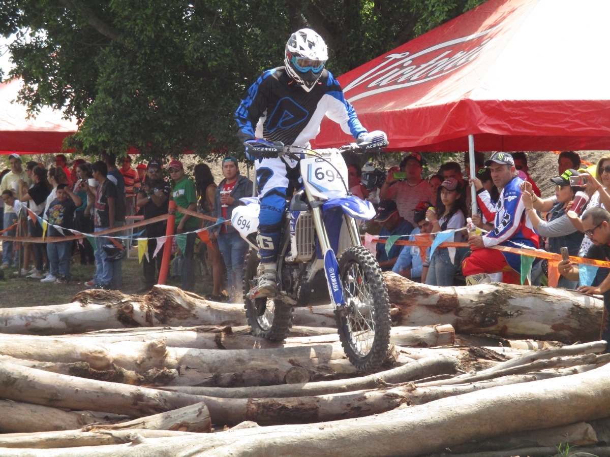 Eduardo López gana la quinta fecha del Campeonato Estatal Motocross y Enduro