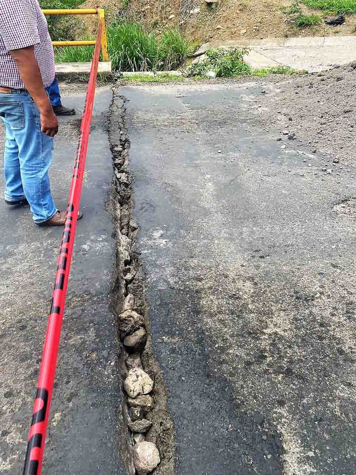 En puerta, rehabilitación del puente del libramiento en Yecapixtla