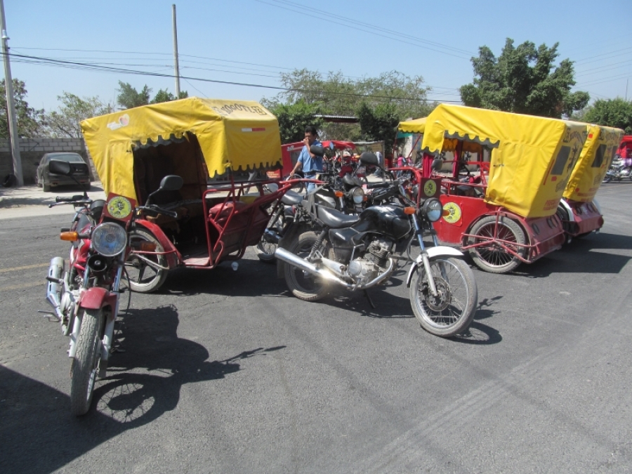 Transportistas piden a alcaldes no permitir circulación a mototaxis