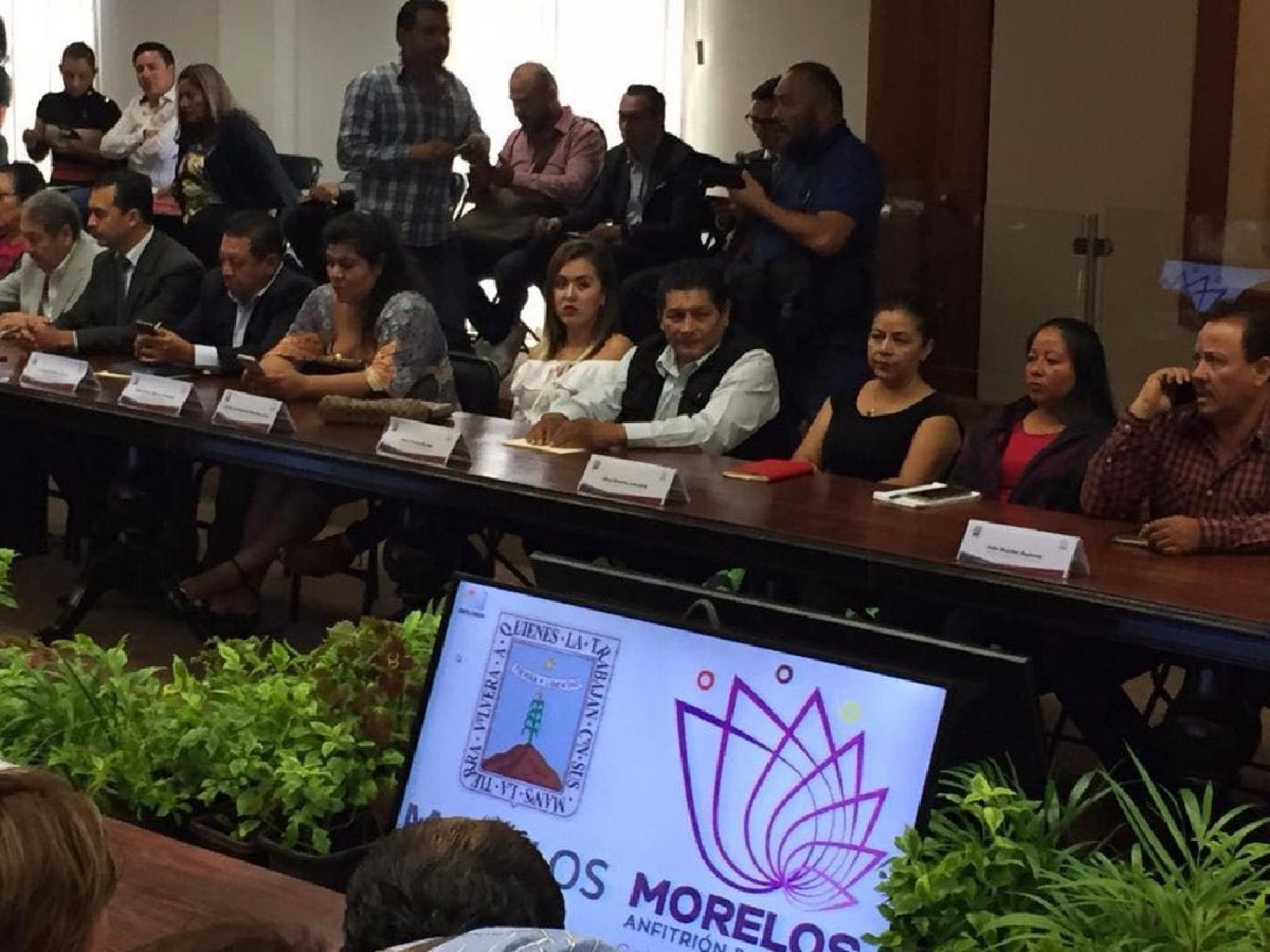 Se reúne alcalde electo de Cuautla con equipo de transición de AMLO