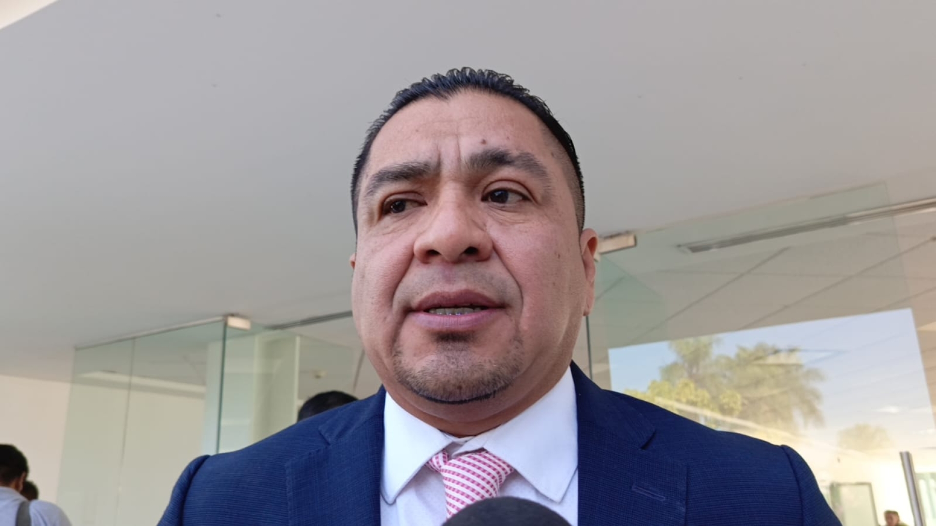 Reunión en Congreso local con gobierno estatal y ediles, para atender problemática de seguridad