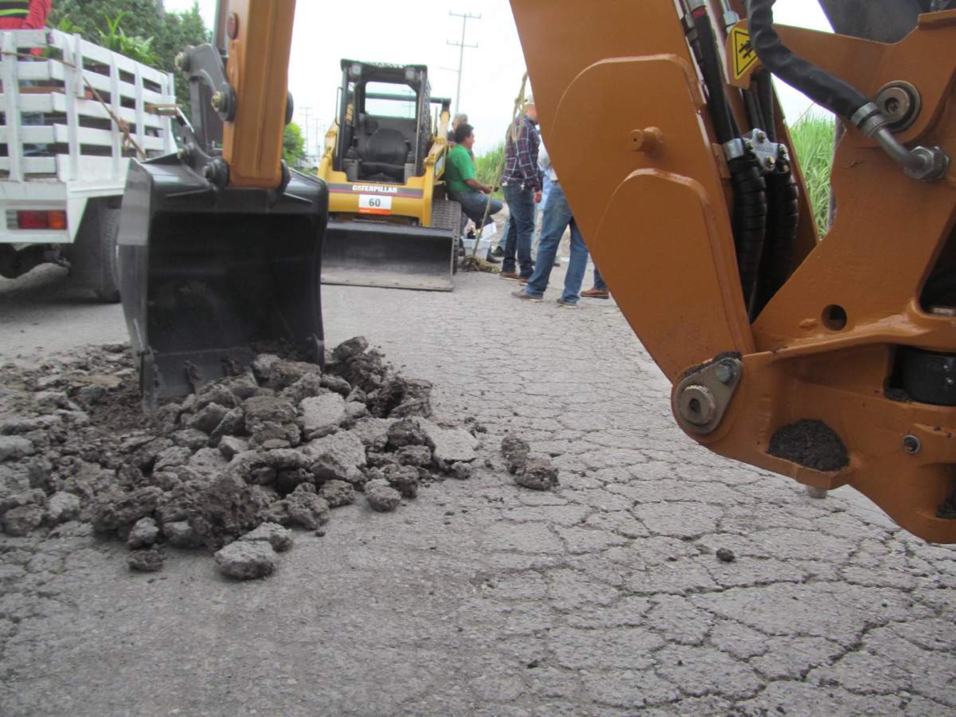 Inician rehabilitación de carretera “Molinos” en Jojutla
