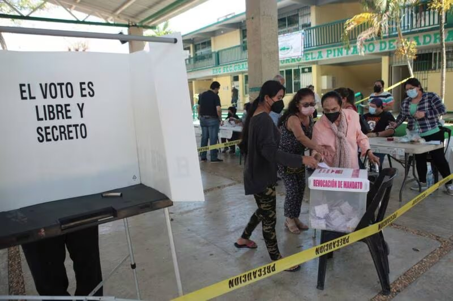 Voto en el Extranjero 2024: ¿Cuándo y cómo registrarte?